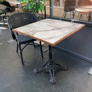 WERZALIT - Marmor Almeria bordsskiva kopparkant